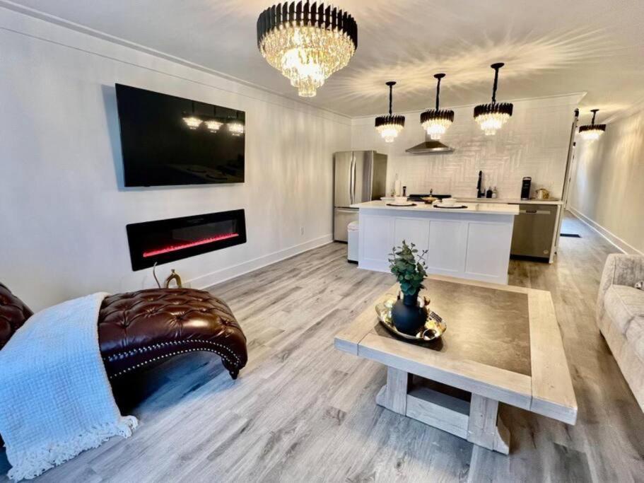 Luxury City Loft In Gainesville B Exteriör bild